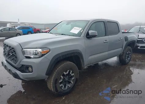 2020 Toyota Tacoma Trd Off-Road z USA, uszkodzony, nr VIN 3TMCZ5AN3LM325043